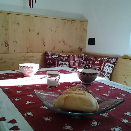 Cuore Delle Dolomiti Alloggi Vacanze San Pietro di Cadore Luaran gambar