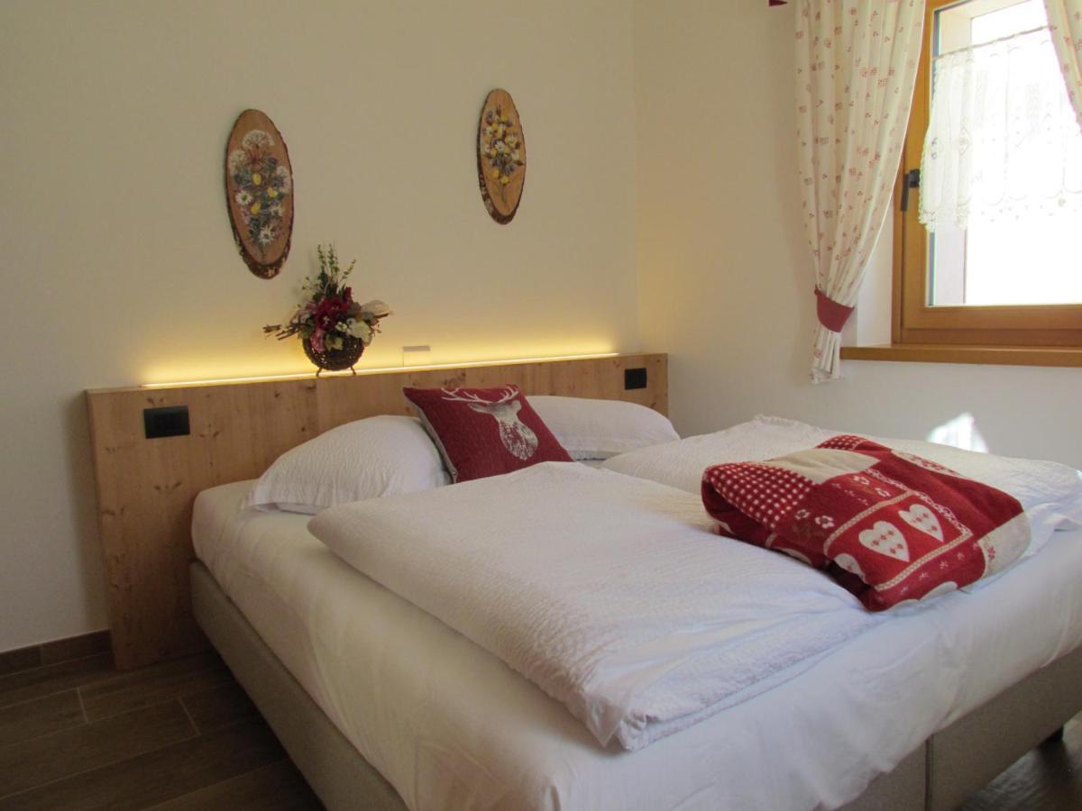 Cuore Delle Dolomiti Alloggi Vacanze San Pietro di Cadore Luaran gambar